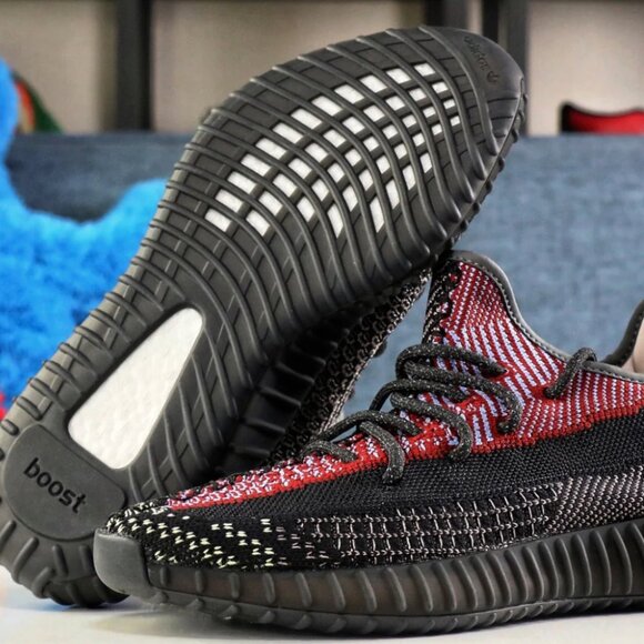 Mens Yeezy Yechiel Refletive Boost V2 Reflective Sneaker -Size 10 with Box main image 10